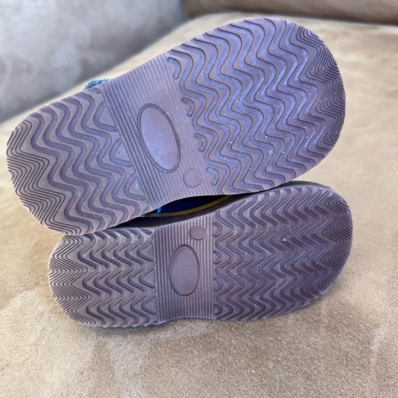 Shrimp and Grits t-bar Mary Janes - Picture 2 of 2